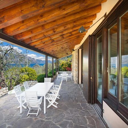 Villa Dismero-Un Oasi Di Lusso E Privacy Бренцоне сул Гарда Екстериор снимка